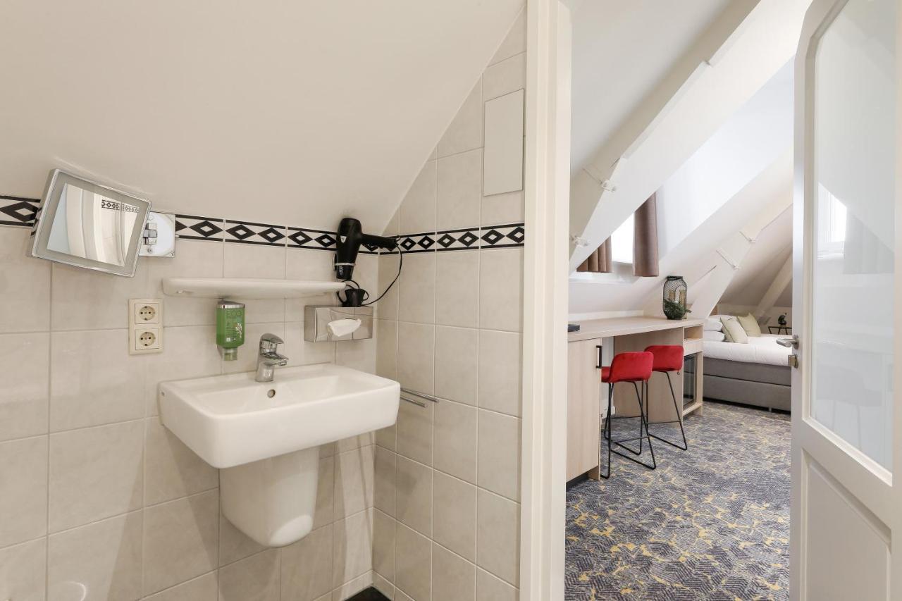 Boutique Hotel Jeroen 登博斯 外观 照片